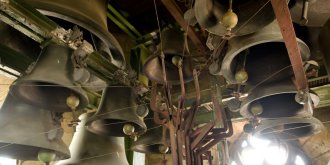 Weihnachtslieder vom Carillon im Erfurter Bartholomäusturm